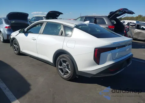 2025 Kia K4 Lxs from USA, damaged, VIN 3KPFT4DE1SE019407